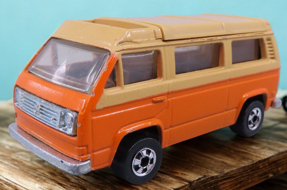 Vintage Hot Wheels Sunagon VW Camper Van 1981 Hong Kong Orange Volkswagen